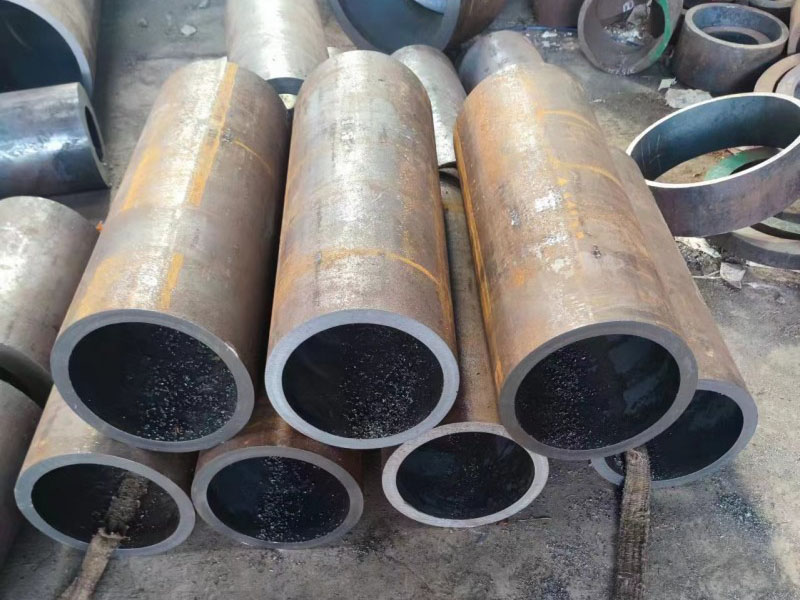 延安12Cr1MovG无缝钢管切割